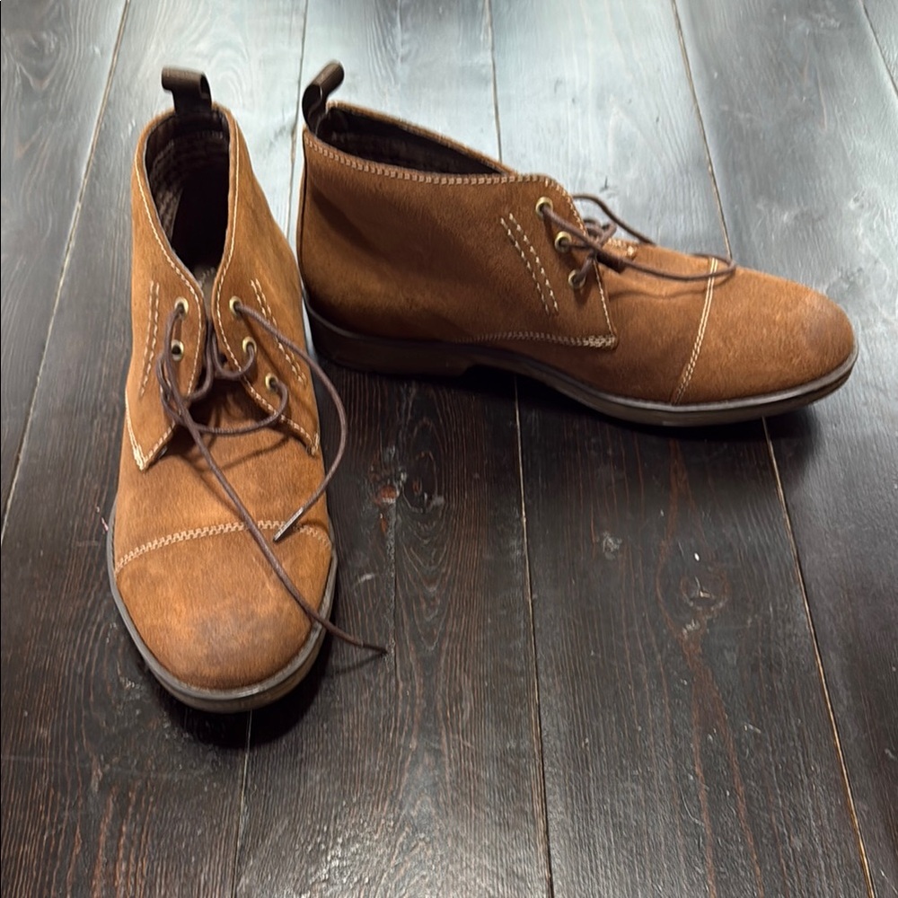 Men's Brown Suede Shoes